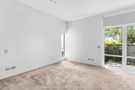 Photo of property in 12a Victoria Avenue, Dannevirke, 4930