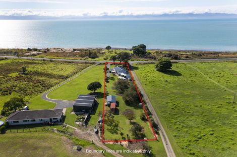 Photo of property in 1335 East Coast Road, Redvale, Albany, 0794