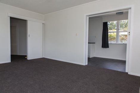 Photo of property in 1 Patea Place, Terrace End, Palmerston North, 4410