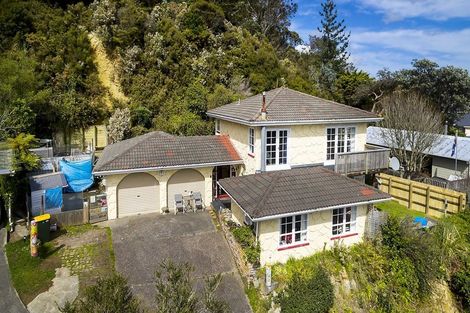 Photo of property in 3 Lord Street, Stokes Valley, Lower Hutt, 5019