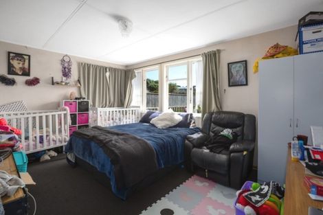 Photo of property in 55 Jillett Street, Titahi Bay, Porirua, 5022