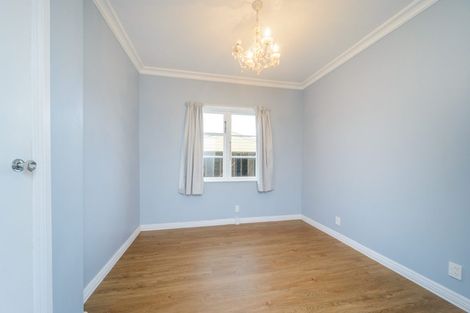 Photo of property in 99 Heretaunga Street, Palmerston North, 4414