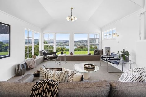 Photo of property in 20 Duchess Place, Maupuia, Wellington, 6022