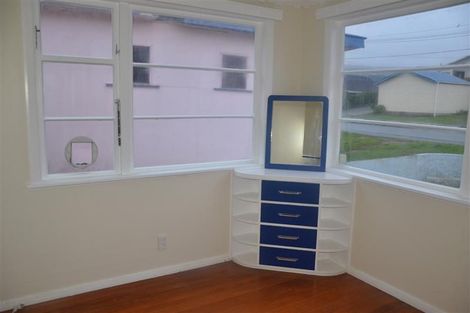 Photo of property in 29 Tarawera Road, Johnsonville, Wellington, 6037