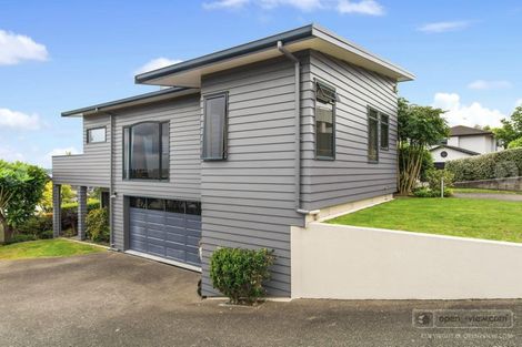 Photo of property in 36 Downing Place, Welcome Bay, Tauranga, 3112