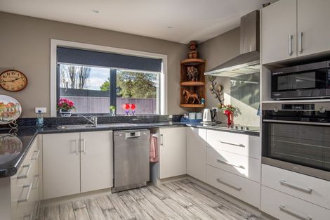 Photo of property in 14b Scotland Street, Roxburgh, 9500