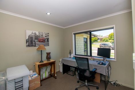 Photo of property in 17 Danny Place, Pyes Pa, Tauranga, 3112