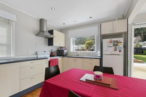 Photo of property in 44 Bull Avenue, Wainuiomata, Lower Hutt, 5014