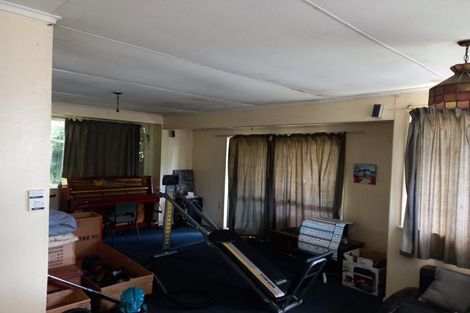 Photo of property in 10 Holland Road, Fairfield, Hamilton, 3214