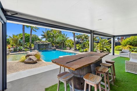 Photo of property in 2 Sandhurst Drive, Papamoa Beach, Papamoa, 3118