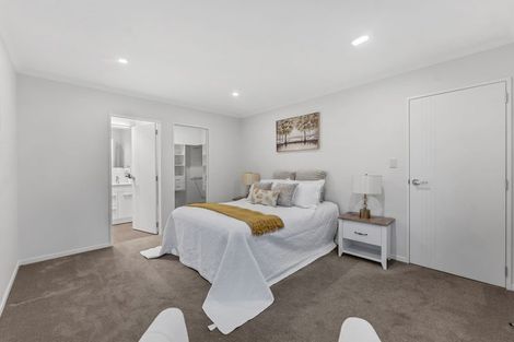 Photo of property in 129 Hillpark Drive, Pokeno, 2402