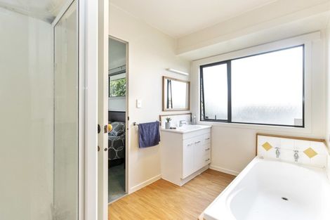 Photo of property in 6a Lloyd Drive, Nawton, Hamilton, 3200