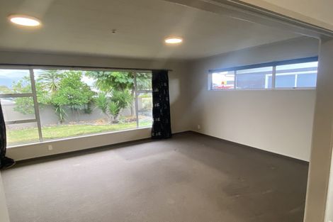 Photo of property in 92 Napier Road, Havelock North, 4130