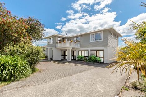 Photo of property in 126 Archers Road, Glenfield, Auckland, 0629