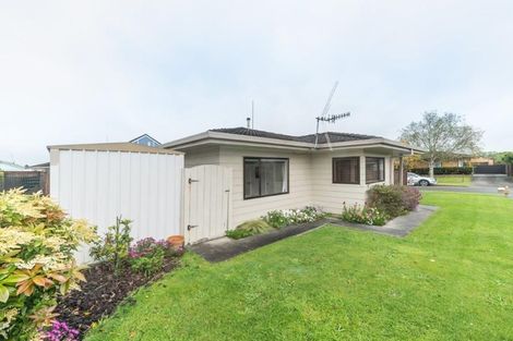 Photo of property in 50 Raglan Avenue, Cloverlea, Palmerston North, 4412
