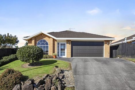 Photo of property in 1/6 Somerton Rise, Henderson, Auckland, 0612
