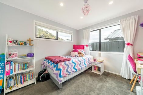 Photo of property in 12 Fenwick Crescent, Wallaceville, Upper Hutt, 5018
