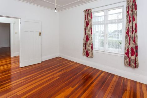 Photo of property in 300 Mackay Street, Thames, 3500