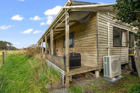 Photo of property in 15 Thomas Road, Orepuki, Riverton, 9881