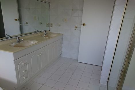 Photo of property in 21 Priestley Drive, Bucklands Beach, Auckland, 2014