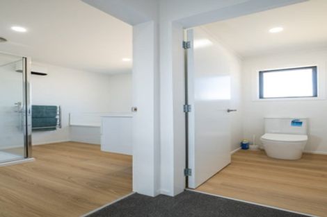 Photo of property in 2/14 Nathan Street, Tawa, Wellington, 5028