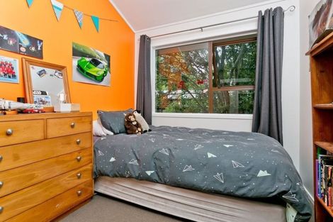 Photo of property in 1/38 Morriggia Place, Bayview, Auckland, 0629