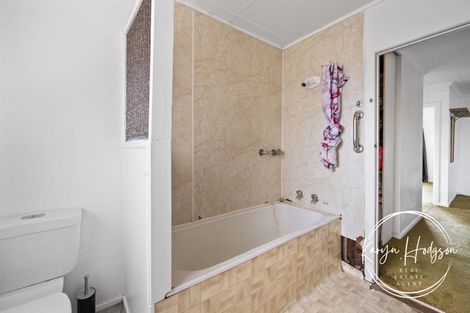 Photo of property in 109 Hurndall Street East, Maungaturoto, 0520