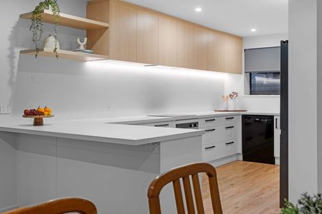 Photo of property in 12 Mervyn Drive, Avondale, Christchurch, 8061