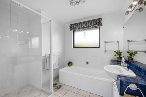 Photo of property in 1611 Kaipara Coast Highway, Kaukapakapa, 0984