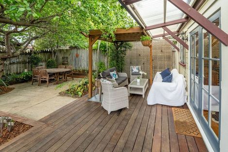 Photo of property in 275 Rutherford Street, Nelson South, Nelson, 7010