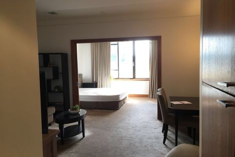 Photo of property in The Metropolis Apartments, 806/1 Courthouse Lane, Auckland Central, Auckland, 1010