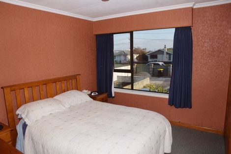 Photo of property in 30 Wicklow Street, Clifton, Invercargill, 9812
