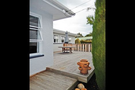 Photo of property in 16 Burn Street, Holmes Hill, Oamaru, 9401