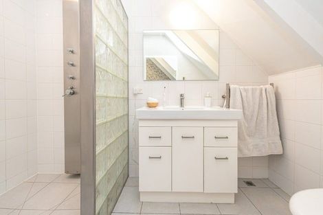 Photo of property in 10 D'arcy Road, Bastia Hill, Whanganui, 4500