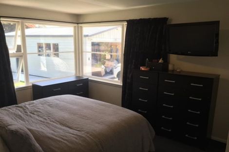 Photo of property in 24 Stackhouse Avenue, Bishopdale, Christchurch, 8053