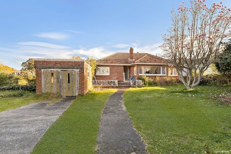 Photo of property in 5 Margan Avenue, New Lynn, Auckland, 0600
