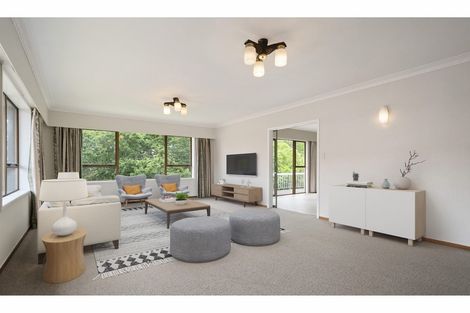 Photo of property in 21 Marydale Drive, Mount Roskill, Auckland, 1041