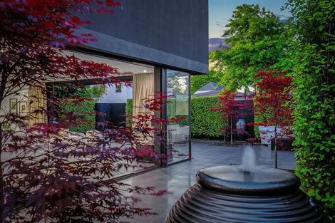 Photo of property in 116 Aikmans Road, Merivale, Christchurch, 8014