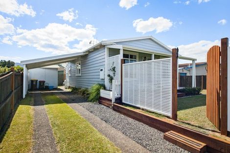 Photo of property in 122 Main Road, Katikati, 3129