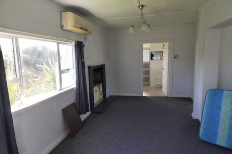 Photo of property in 10 North Taieri Road, Abbotsford, Dunedin, 9018