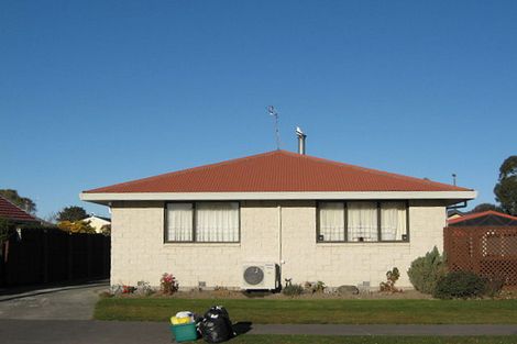 Photo of property in 21 Roberts Road, Hei Hei, Christchurch, 8042