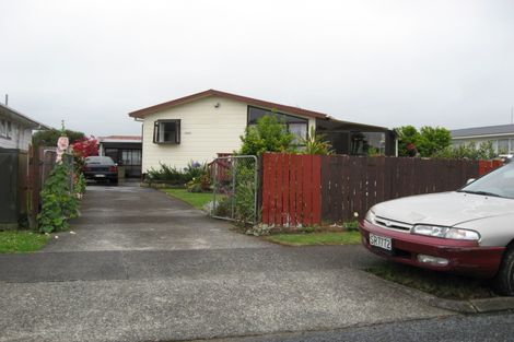 Photo of property in 20 Watchfield Close, Mangere, Auckland, 2022
