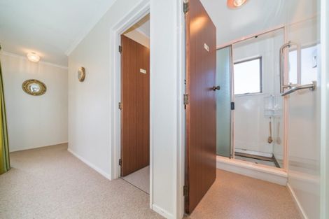 Photo of property in 26 Humphries Place, Awapuni, Palmerston North, 4412