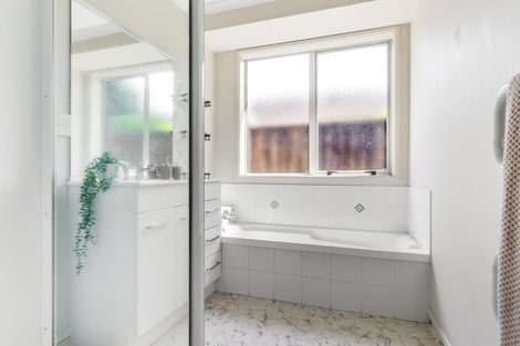 Photo of property in 15 Salisbury Place, Hamilton East, Hamilton, 3216