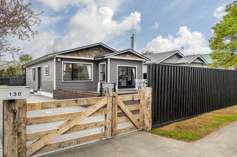 Photo of property in 130 Saint Martins Road, Saint Martins, Christchurch, 8022