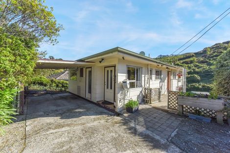 Photo of property in 10 Scotia Street, Wakatu, Nelson, 7011