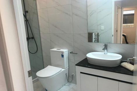 Photo of property in 10 Wyon Way, Flat Bush, Auckland, 2016