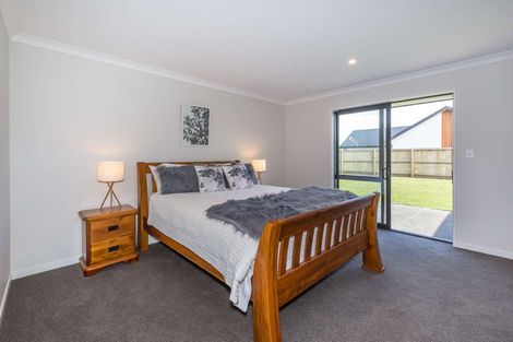 Photo of property in 18 Silver Peaks Drive, West Melton, 7618