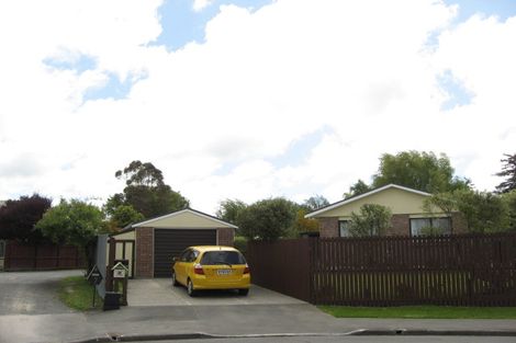 Photo of property in 7 Foster Place, Rangiora, 7400