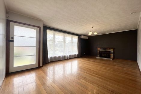 Photo of property in 44 Wilsher Crescent, Henderson, Auckland, 0612